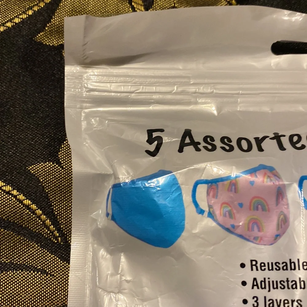 💖💛💙NWT iScream 5 - 3 Layer Face Masks w/Pocket for Filter & Nose Piece